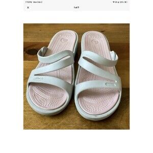 Crocs Patricia Wedge Sandals Womans 9 Color Gray/Barely Pink Colorway READ